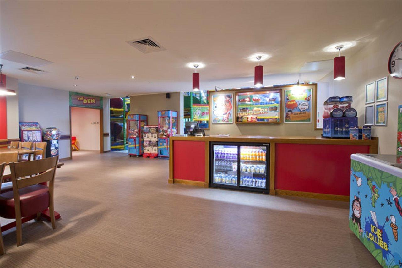 Premier Inn Sheffield/Barnsley Exterior foto