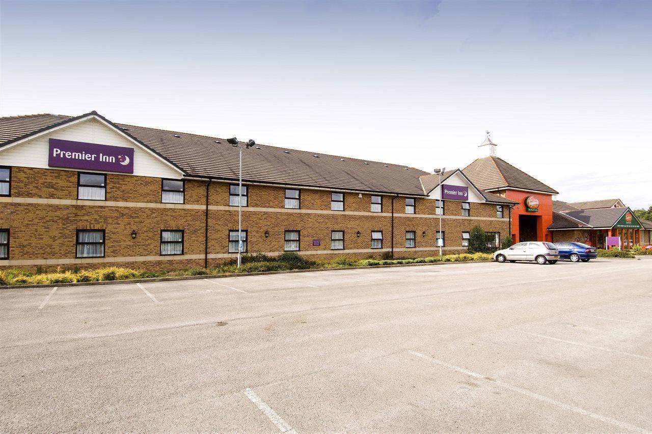 Premier Inn Sheffield/Barnsley Exterior foto