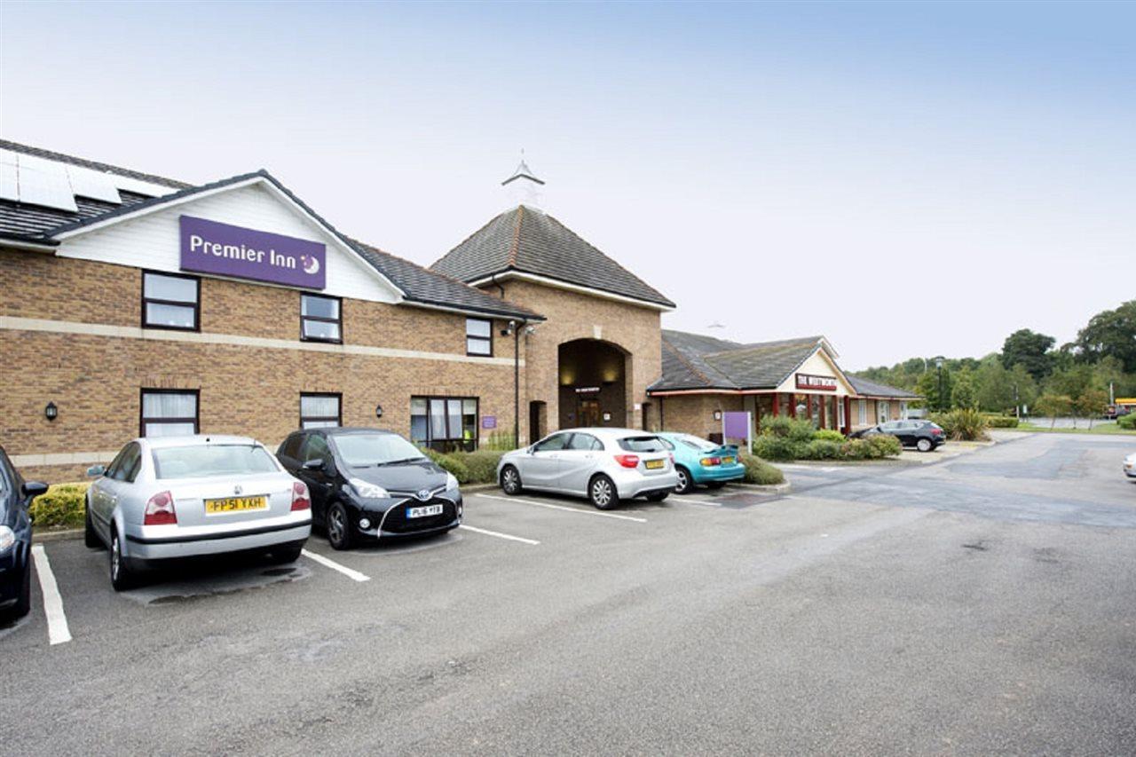 Premier Inn Sheffield/Barnsley Exterior foto