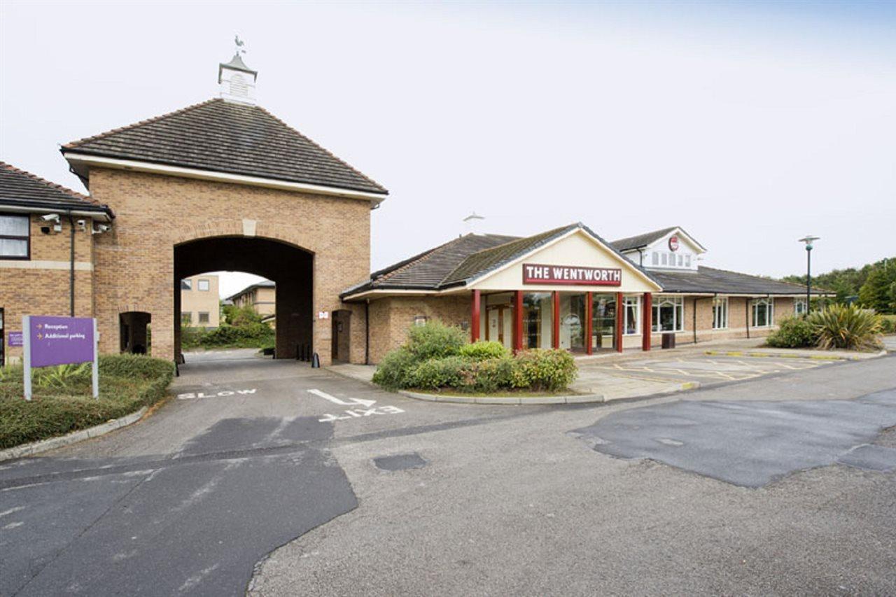 Premier Inn Sheffield/Barnsley Exterior foto