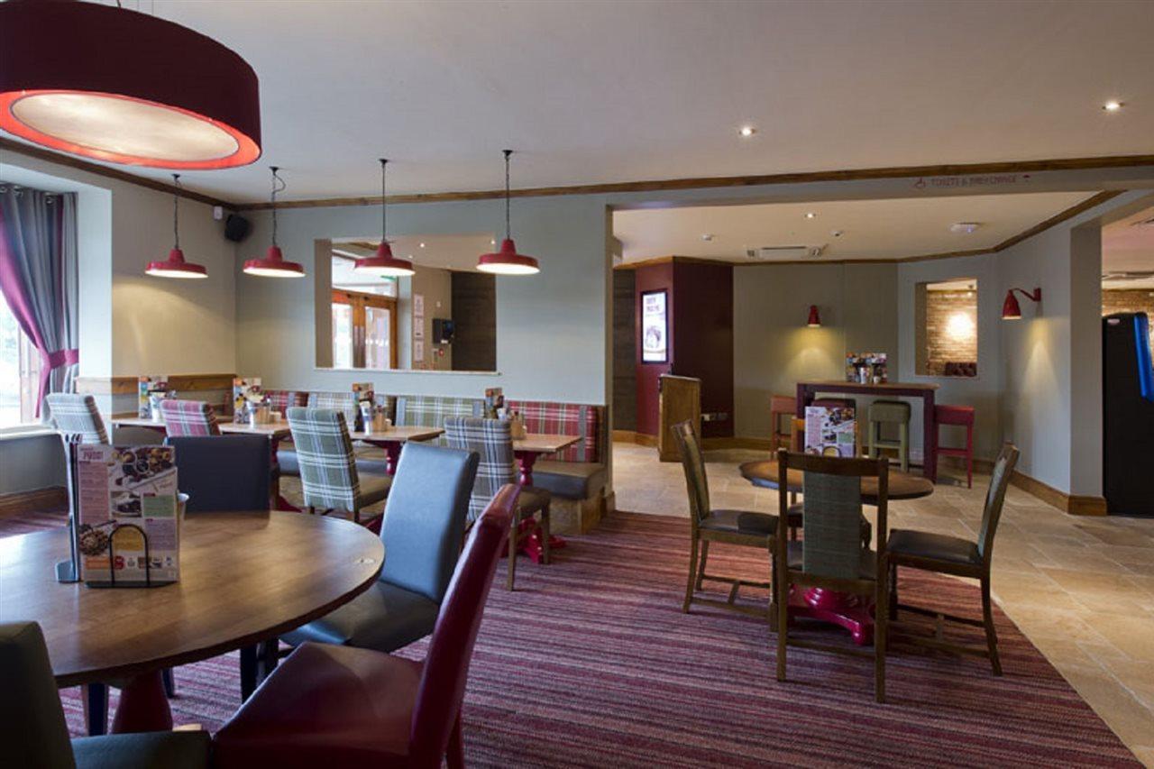 Premier Inn Sheffield/Barnsley Exterior foto