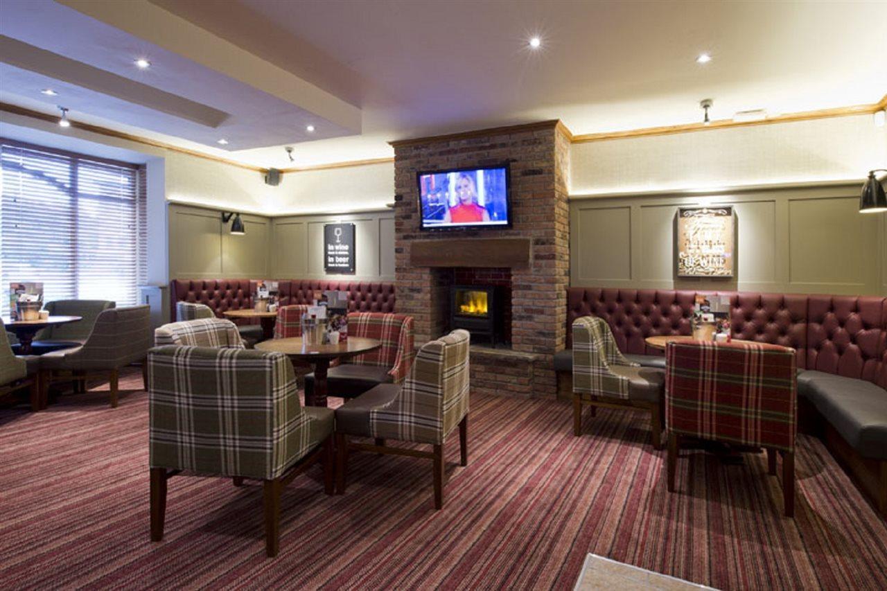 Premier Inn Sheffield/Barnsley Exterior foto